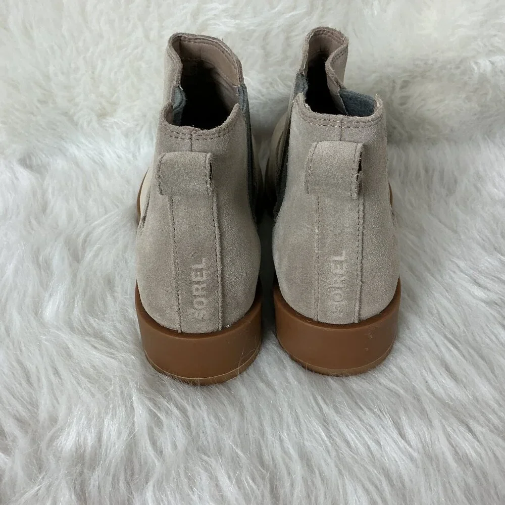 Sorel Women's Emelie II Chelsea Bootie Omega Taupe Gum Gray Beige Suede 9.5